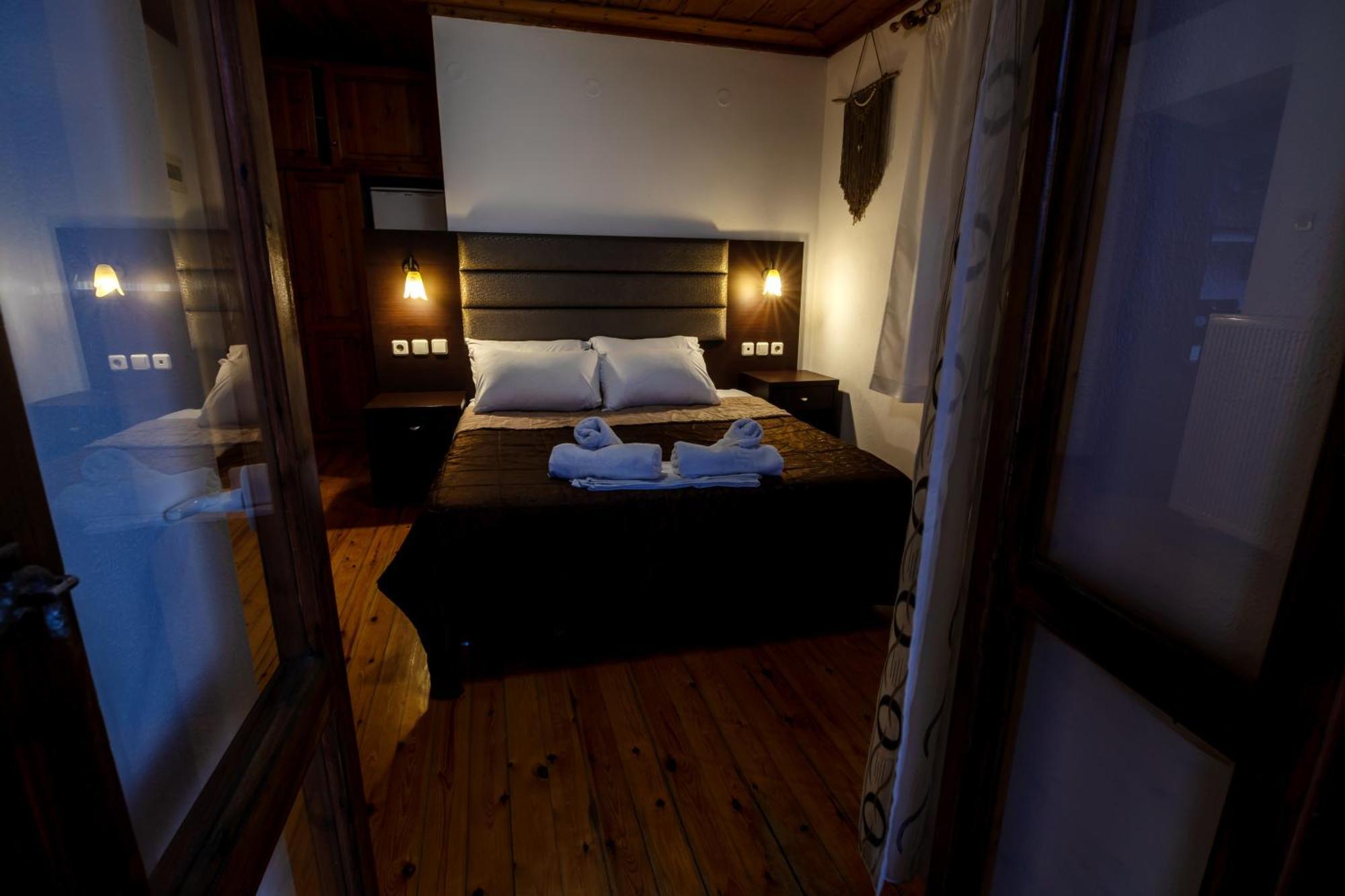 Hotel Kokkino Nero ภายนอก รูปภาพ