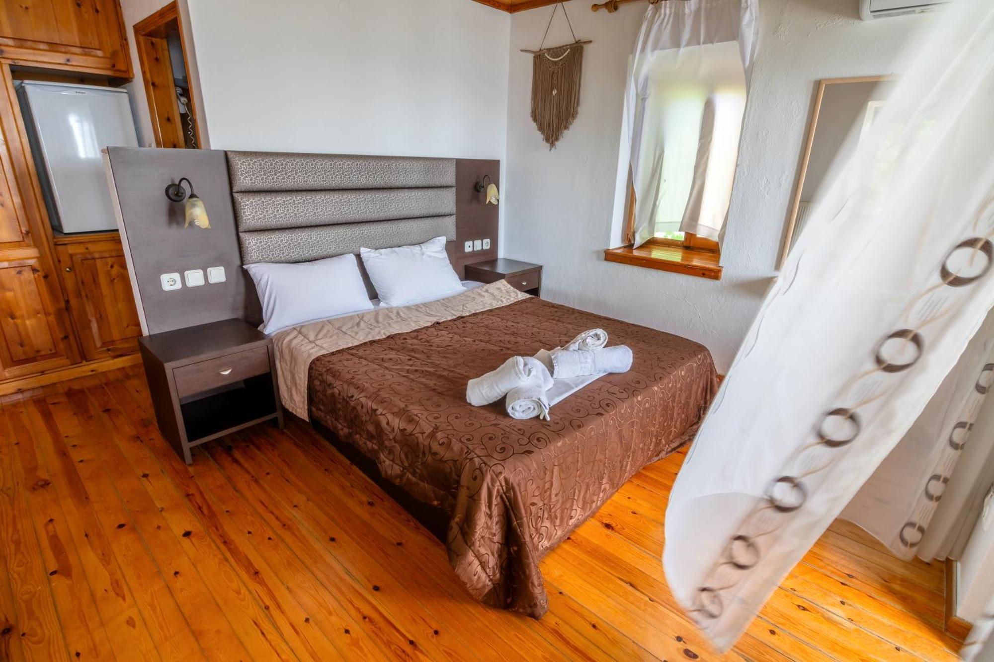 Hotel Kokkino Nero ภายนอก รูปภาพ
